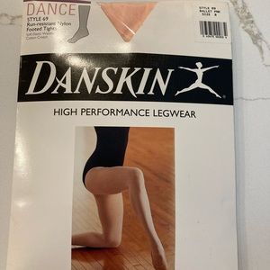 Danskin Ballet Pink Run Resistant Footed Tights